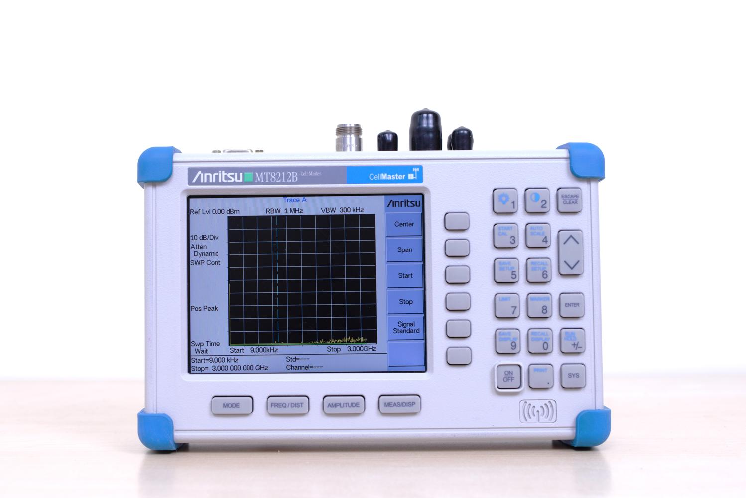Анализатор спектра - VNA Anritsu MT8212B
